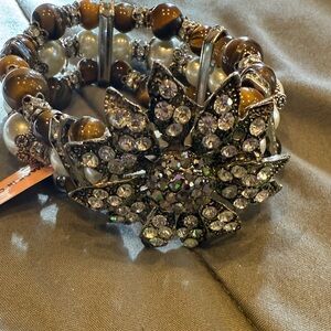 Elegant Tiger Eye and Pearl Crystal Bracelet